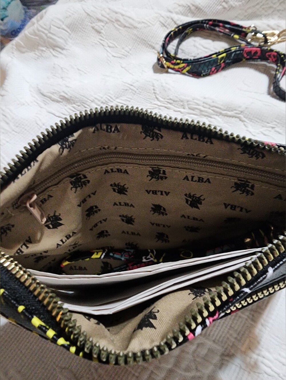 Alba Black & Multi Color Graffiti Bee Faux Leather Clutch Crossbody / Wristlet - Picture 3 of 8